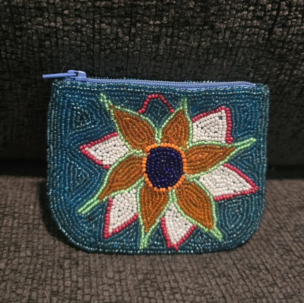 Indigenous Beaded Coinpurse